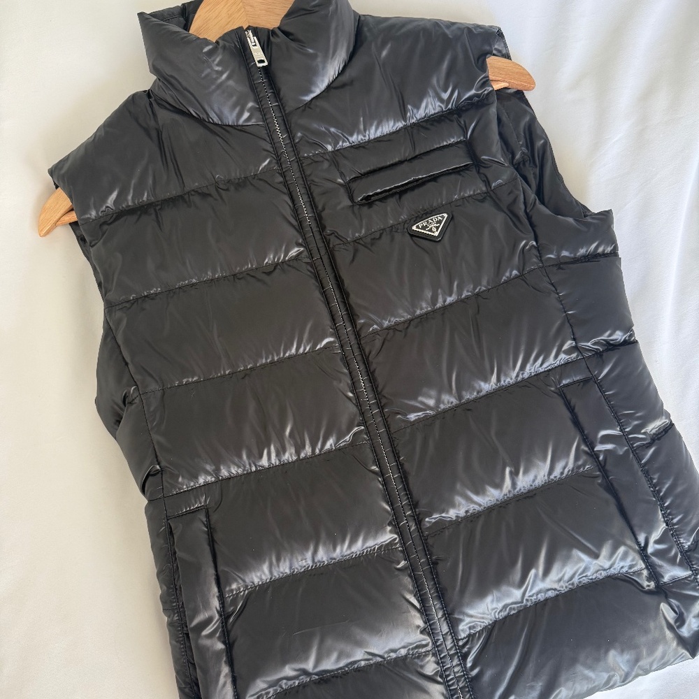 Prada Black Tailored Vest – Size 40 (XS) – Made in Italy